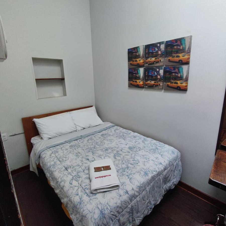 Flying Dog Lima B&B Экстерьер фото
